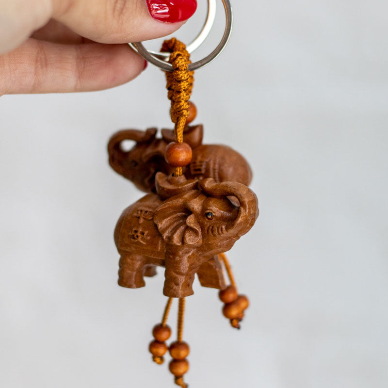 chaveiros-decorativos-madeira-entalhada-esculpida-elefante-chines-enfeite-loja-decoracoes-presentes-zen-decorzen-003