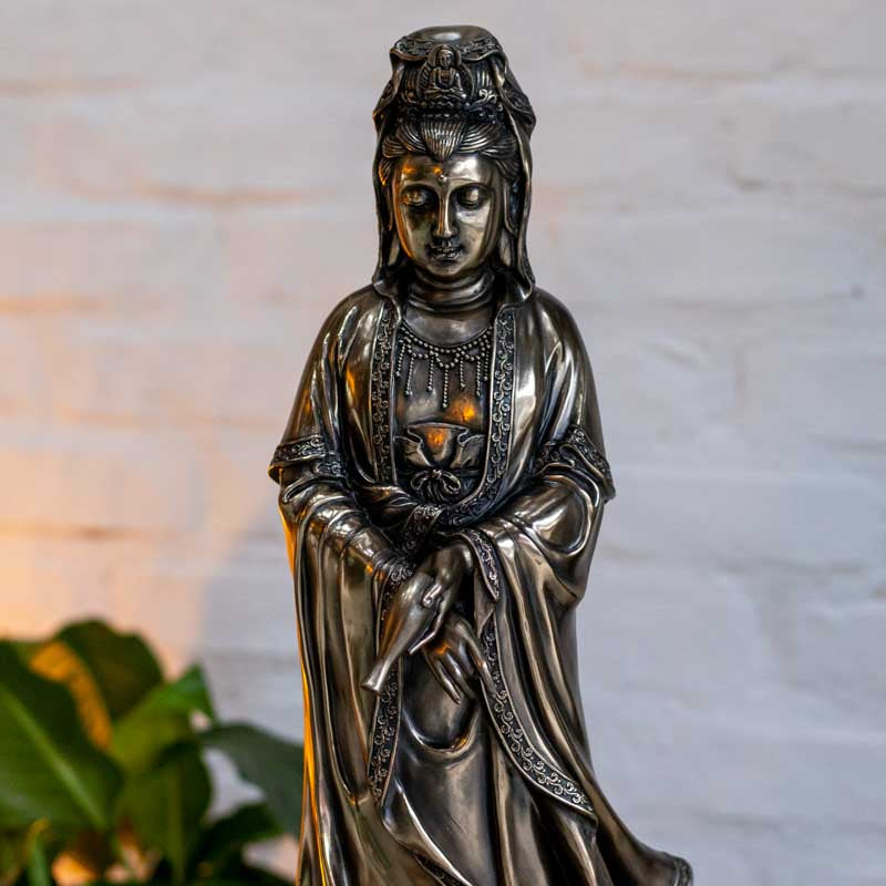 escultura-estatueta-resina-objeto-decorativo-oriental-divindade-hinduismo-decor-zen-loja-presentes-kuan-yin-grande-deusa-orientais-004