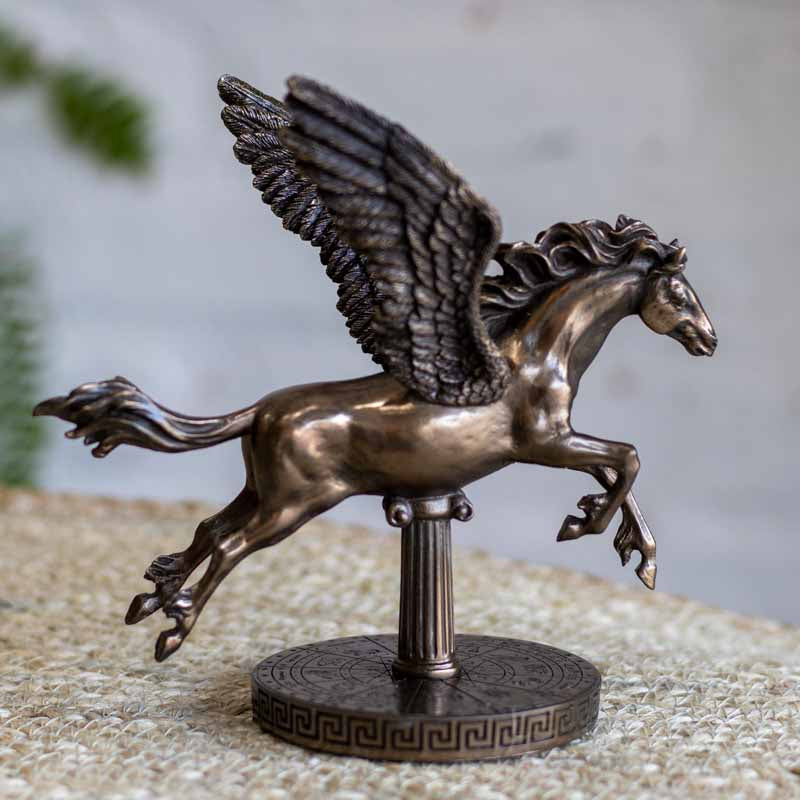 Estatueta / Enfeite Pegasus Voador | Veronese enfeite presente Animais animais,elas,estatuetas,ludico,pegasus,veronese