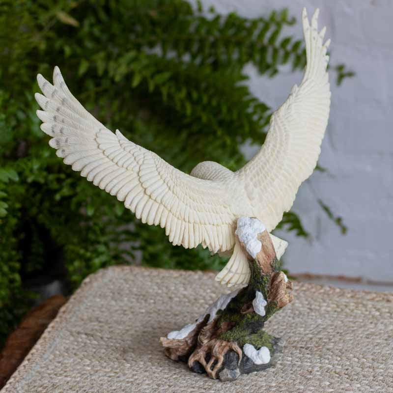 A00732-escultura-decorativa-modelada-resina-coruja-branca-enfeite-loja-decoracoes-presentes-decorzen-006