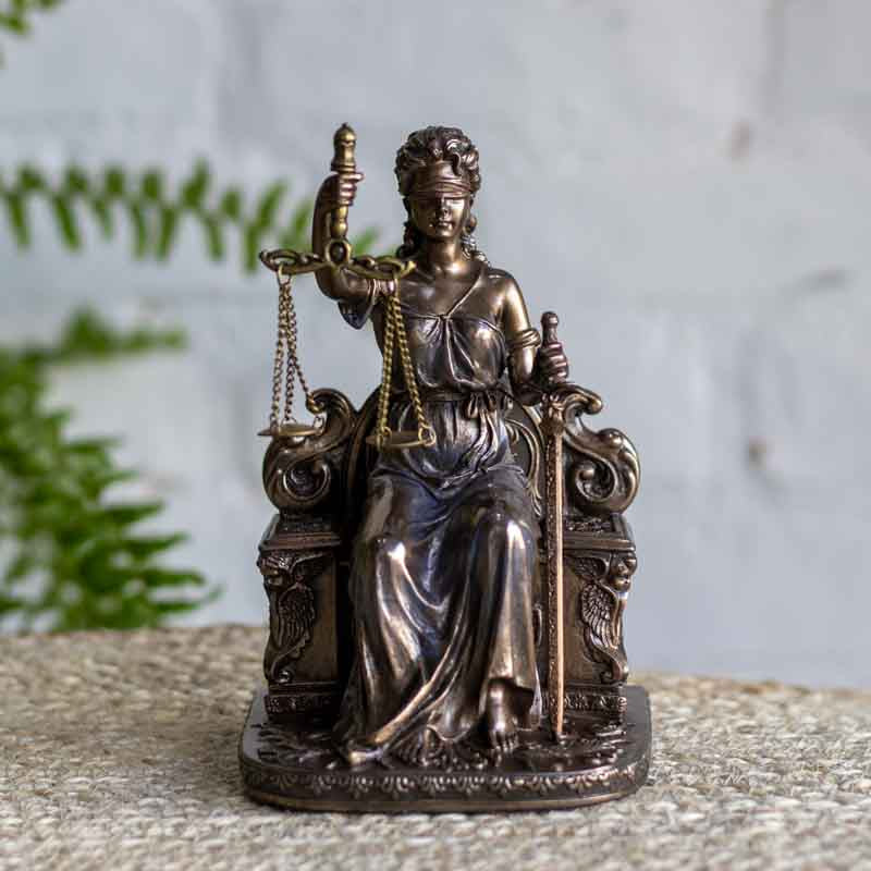 escultura-bronzeada-modelada-resina-decorativa-enfeite-dama-justica-loja-decoracoes-decorzen-002_jpg