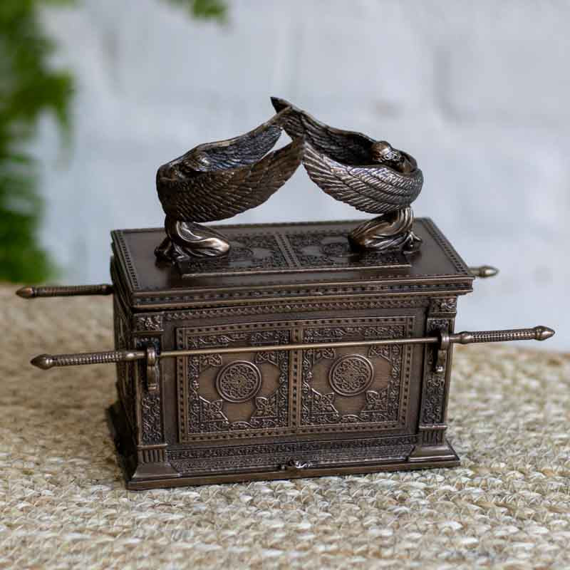 Caixa Decorativa Arca Egípcia | Veronese Design egipcias,elas,estatuetas,isis,objetos outros