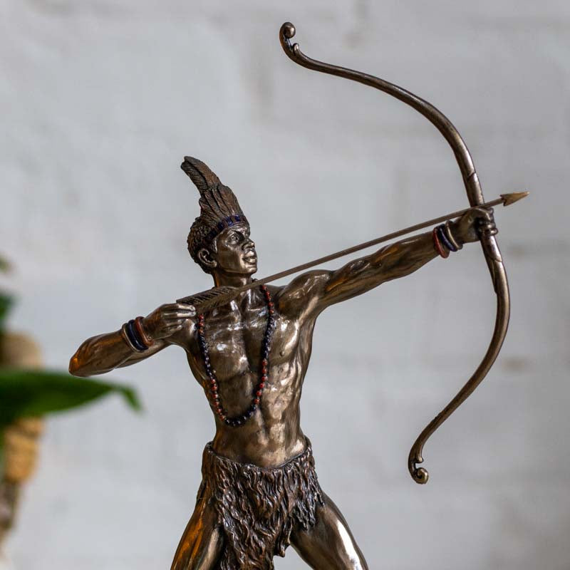 estatueta-escultura-resina-veronese-design-orixas-oxossi-africana-resina-loja-presentes-objetos-decorativos-05