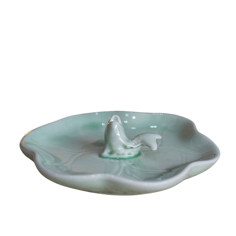Incensário Redondo Carpa em Porcelana incensario,oriental,unisex