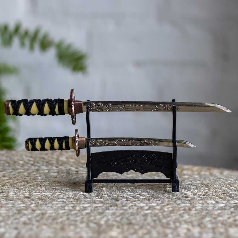 Espada Abridor de Cartas de Baralho eles,espada,objetos outros,oriental